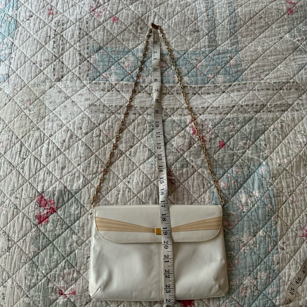 Celine Paris Gold Blason Chain Vintage Authentic White Cream Shoulder Bag Rare - Picture 16 of 16